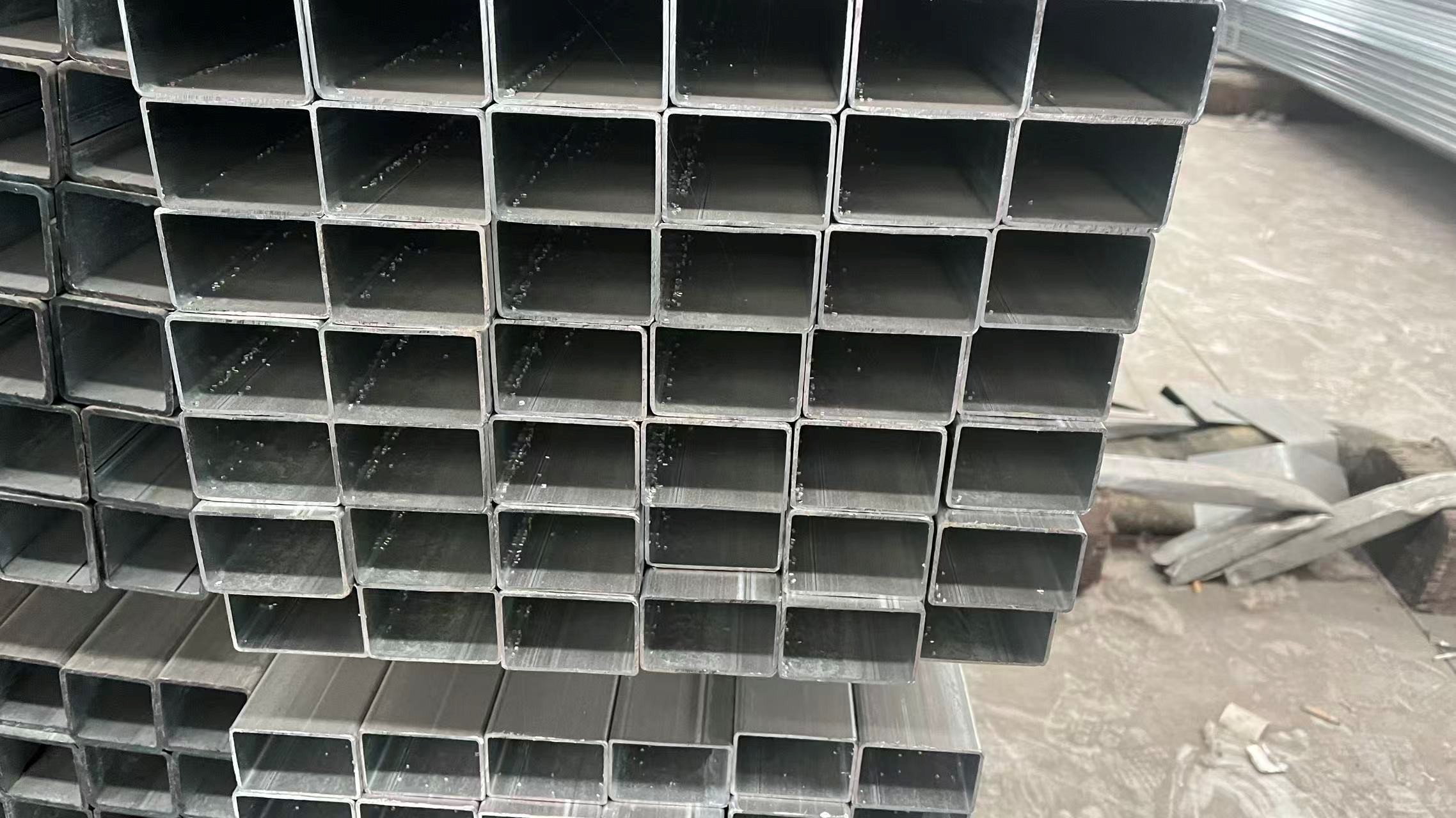 40×60 mm Galvanized Rectangular Tube